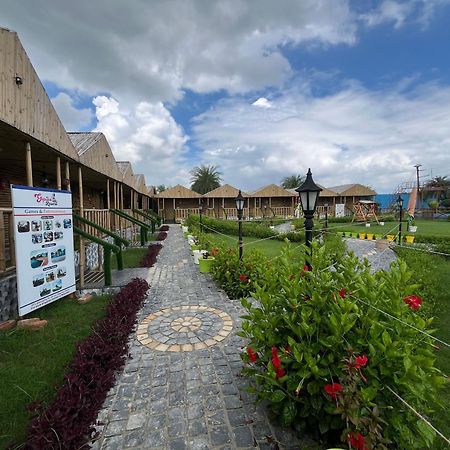 Vrindāvan Gopika Resort מראה חיצוני תמונה